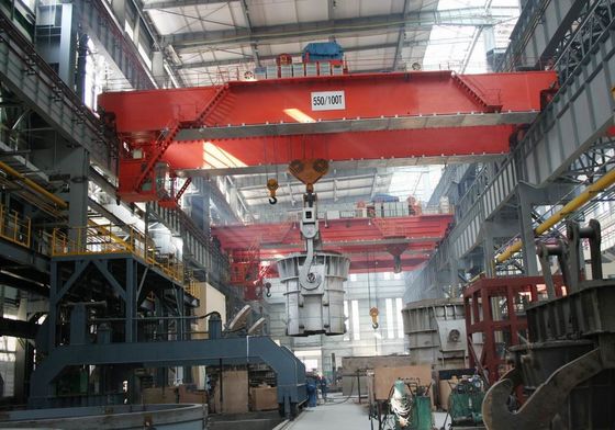 10.5 - 31.5 متر دهانه QDY Foundry Overhead Crane دو پرتو کنترل کابین