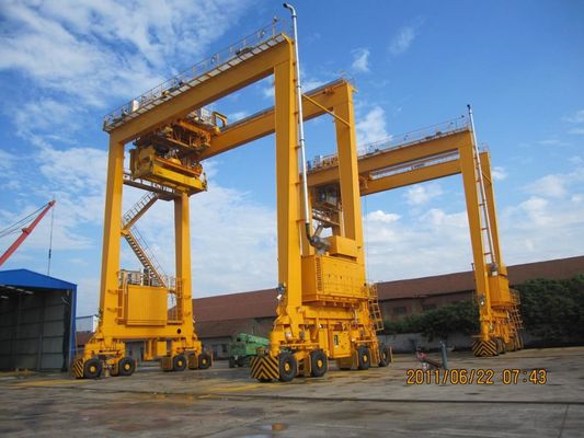 قابل حمل سیار RTG RMG کانتینر جرثقیل دروازه ای 40T برای انبارها