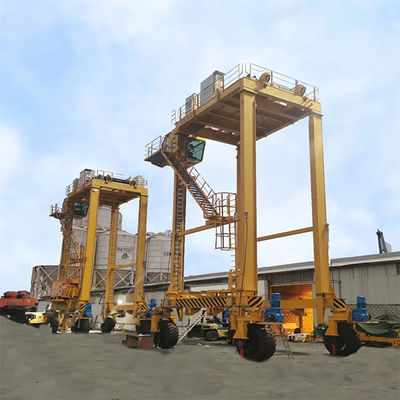 تایر لاستیکی جرثقیل دروازه ای کانتینر پورتال 30t 40.5t A6 A7 A8