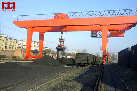 جرثقیل دروازه ای 20 تنی مدل MZ Double Girder Goliath با چنگال سفارشی